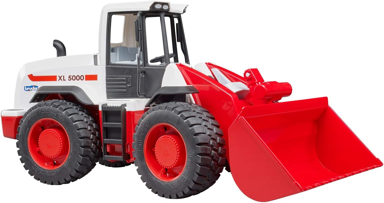 BRUDER Wheel Loader 1:16 Scale Toy Vehicle — view 2