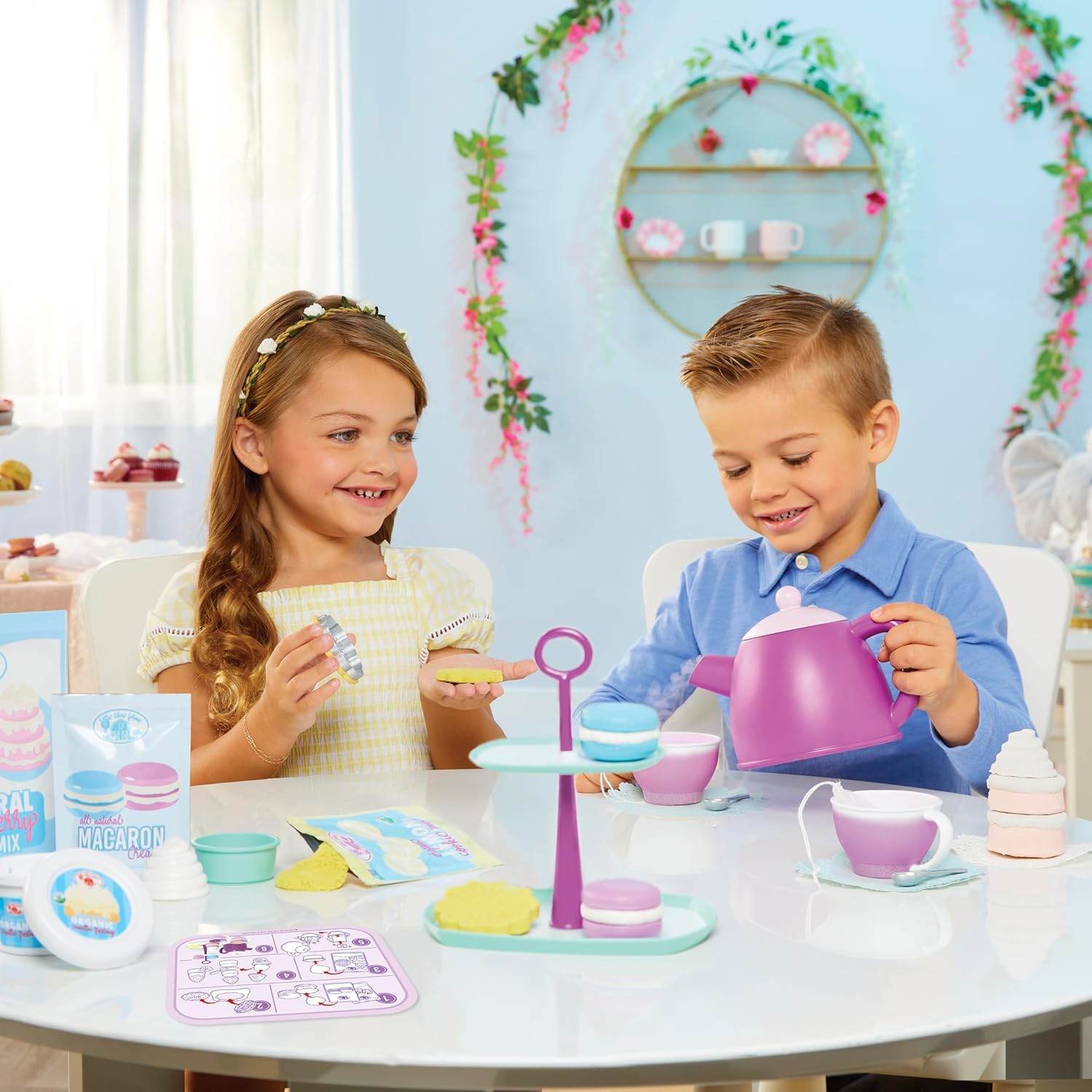 Little Tikes Creative Chefs Tea Party Kit – 30 Utensils, Role Play Set — view 2