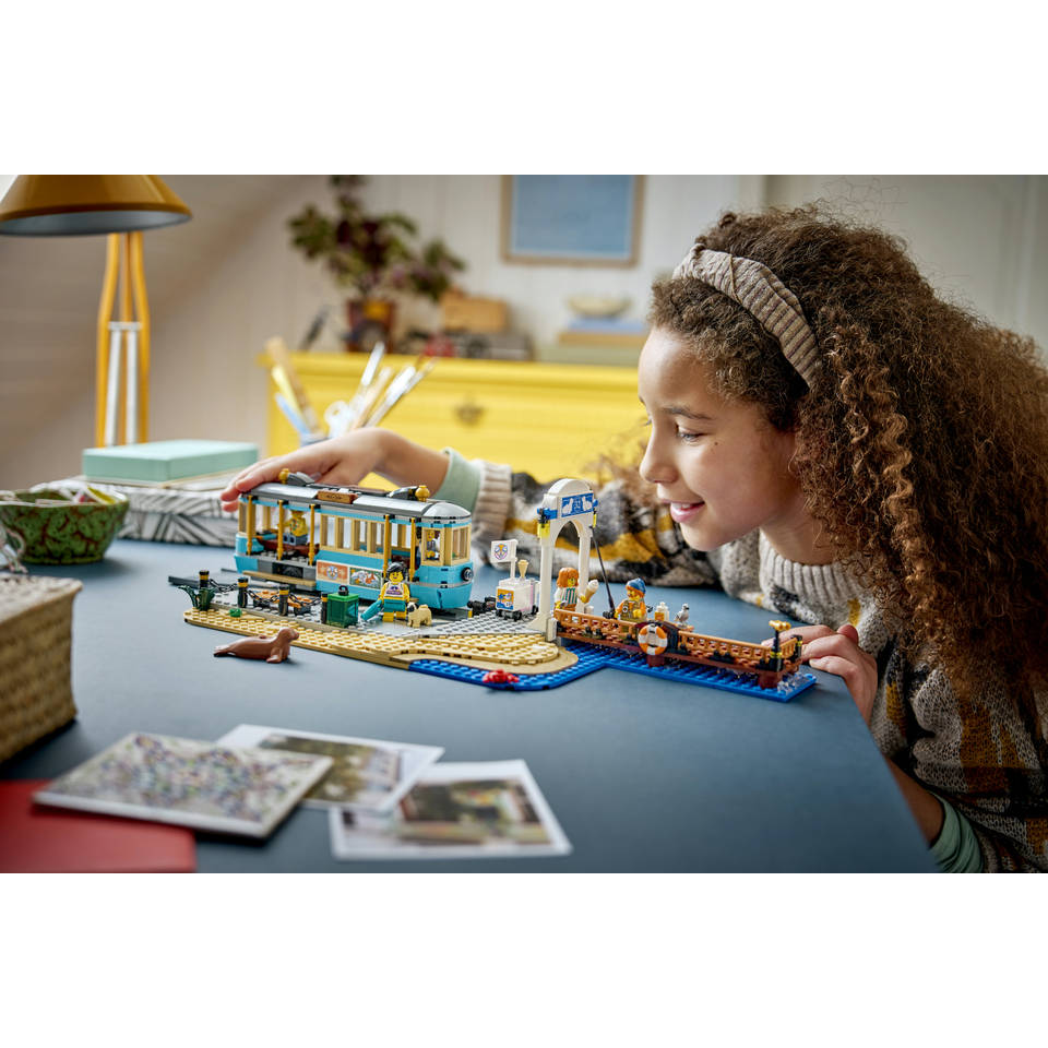 LEGO City Classic Beach Tram 60506 Building Set — view 4