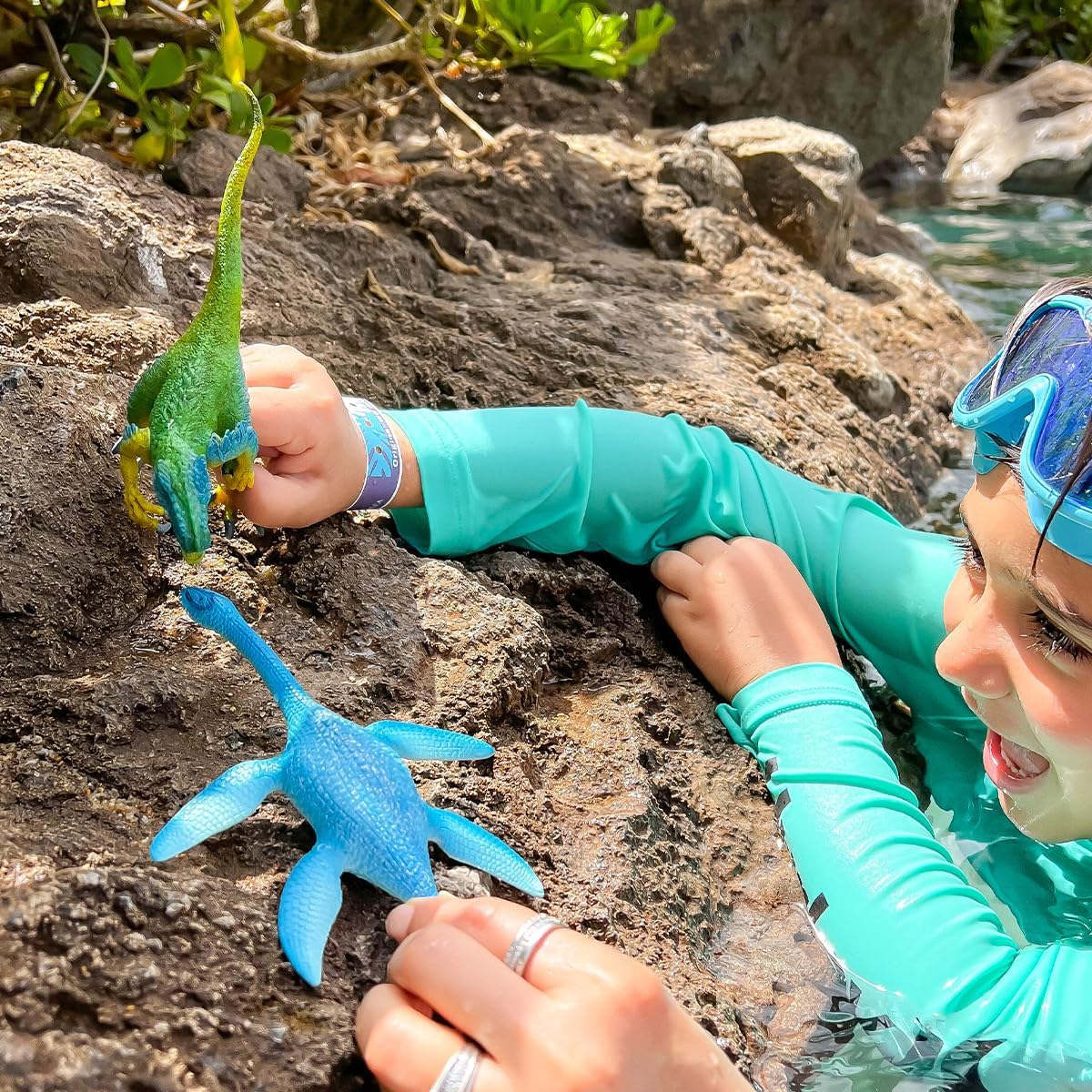 Schleich Dinosaurs Realistic Plesiosaurus Figurine with Bendable Neck — view 6