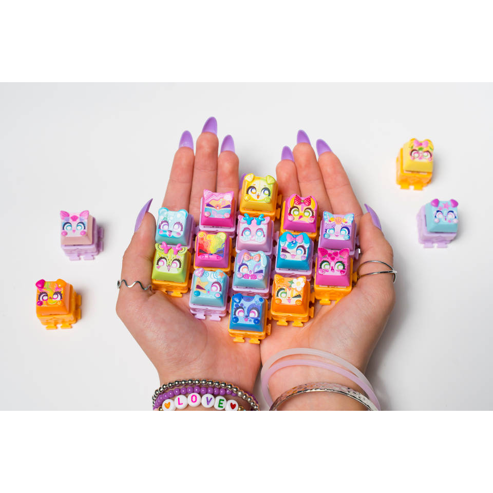 Clickeez Series 2 - 5 Pack Fidget Toy Set — view 6
