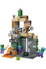 LEGO Minecraft Zombie Dungeon Building Set – 284 Pieces — view 7