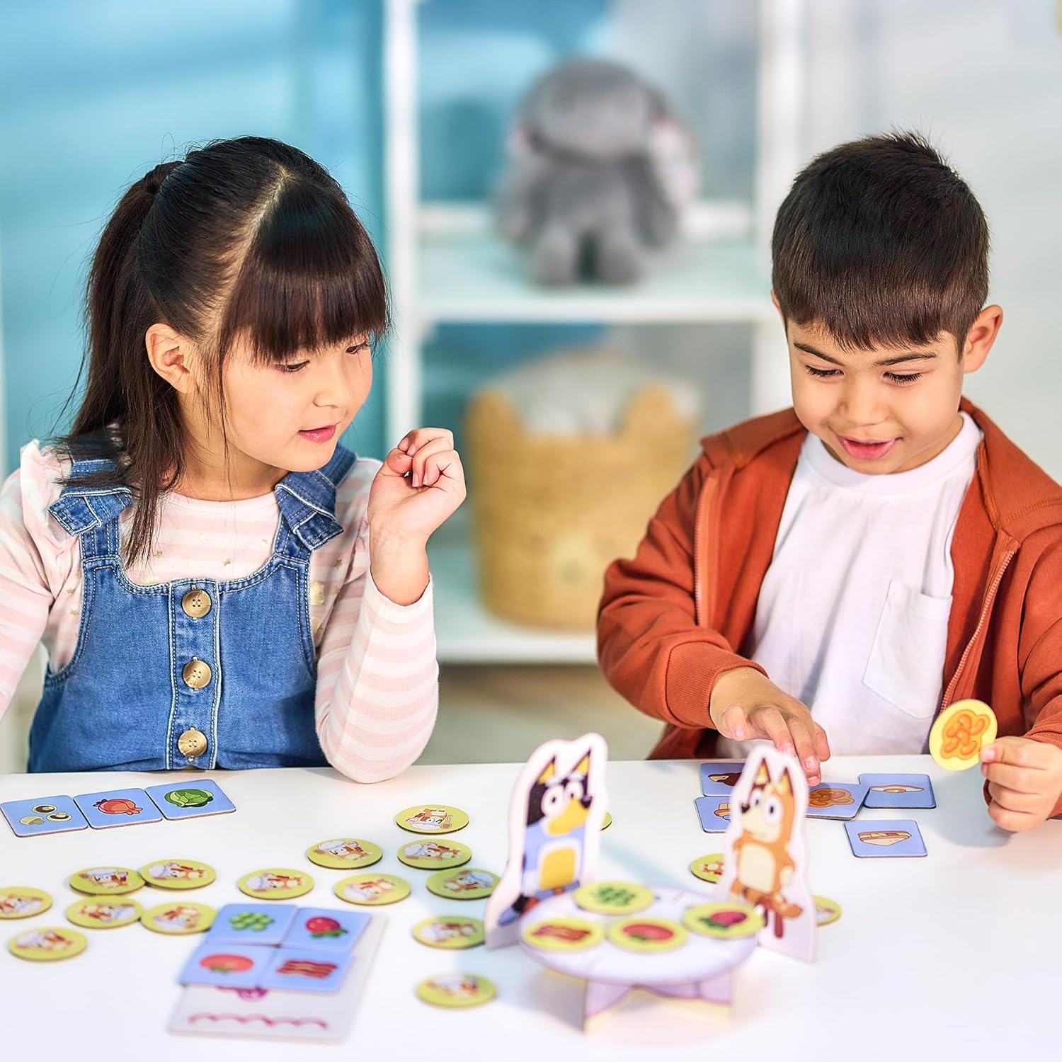 Bluey Fancy Restaurant Game – Memory & Matching Game for Ages 3+ — view 8