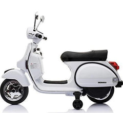 Vespa Motorbike White PX150 - Colorland Toys