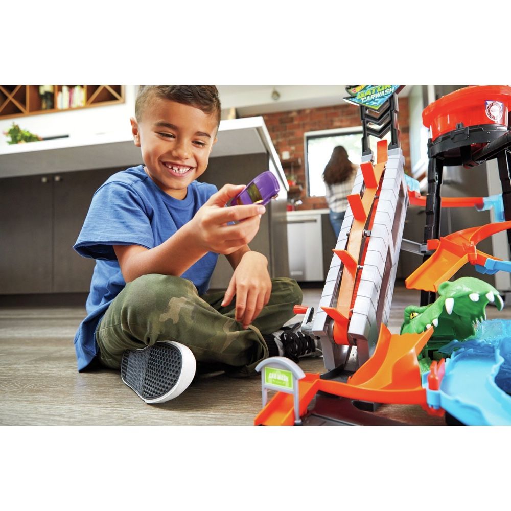 Hot Wheels Ultimate Gator Car Wash Playset FTB67 - Colorland Toys