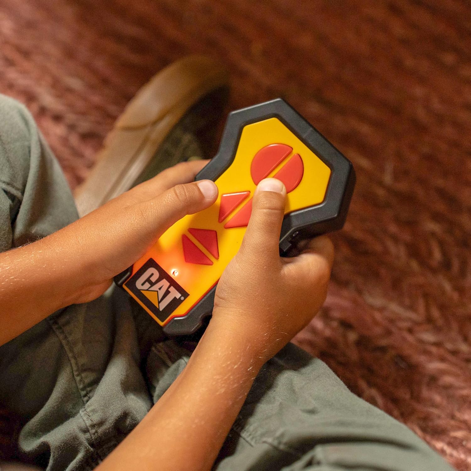 Cat Workforce Jumbo Power Crane Set 82438 - Colorland Toys