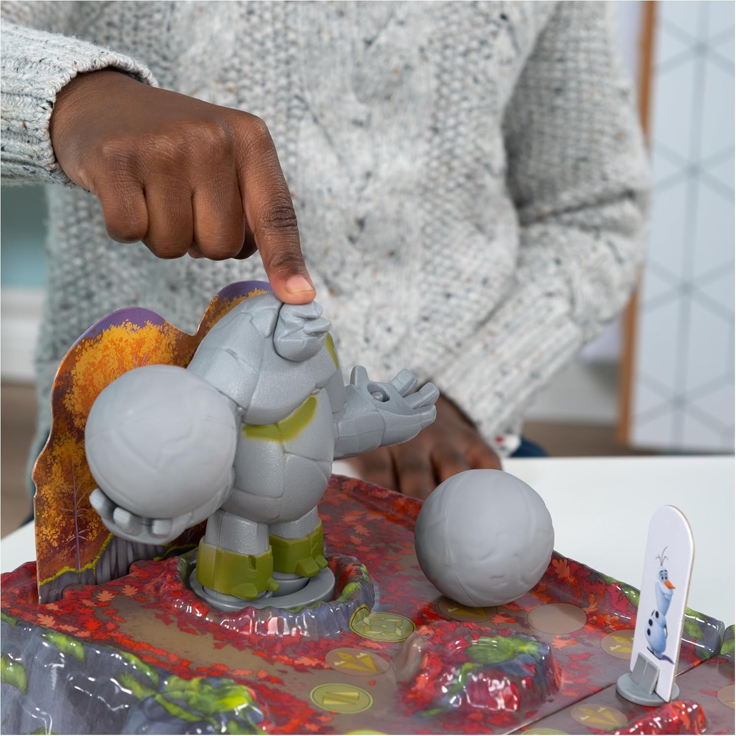 Disney's Frozen II Rumbling Rock Board Game 6054134 - Colorland Toys