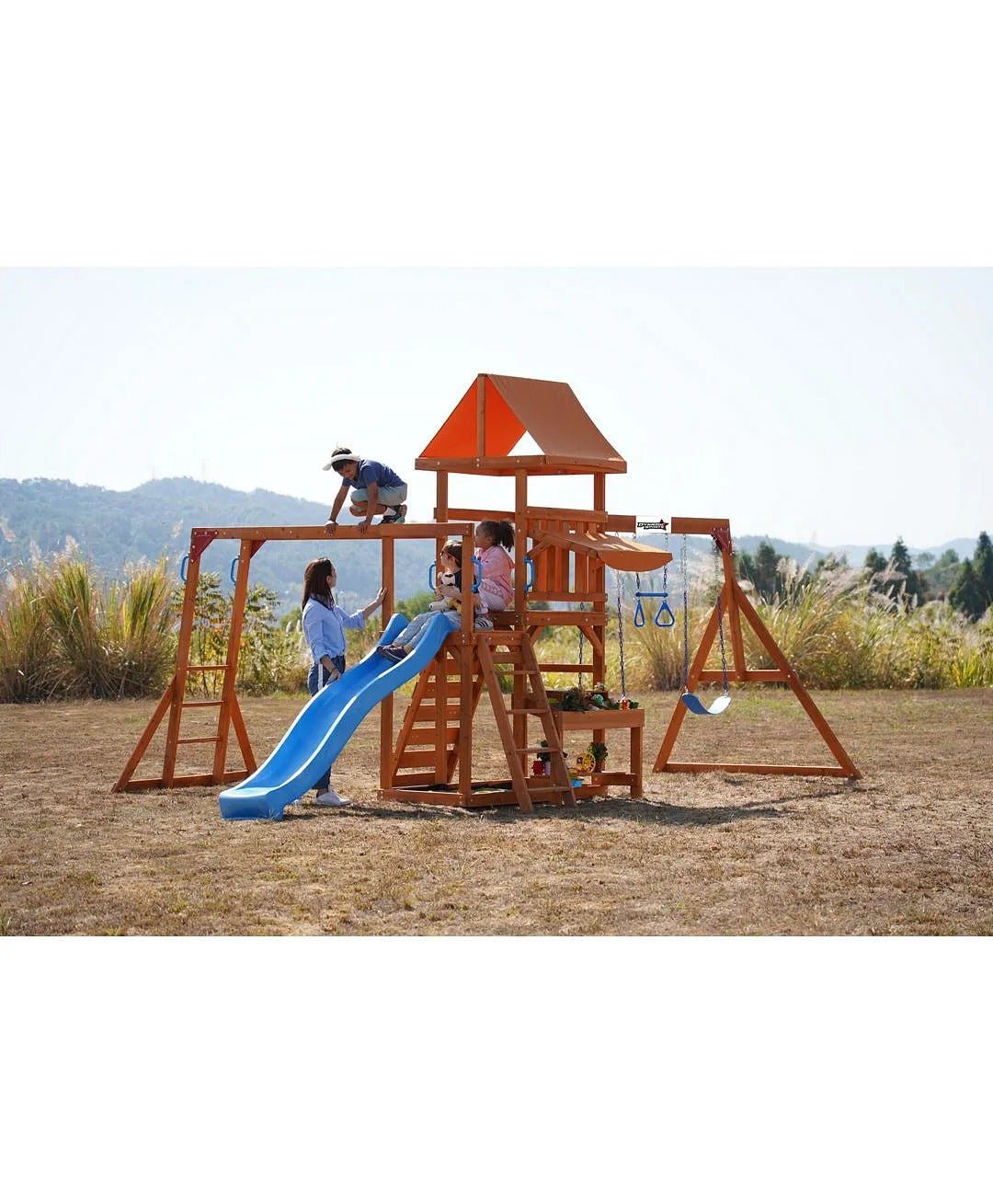 DYNAMIC SPORTS ARABIAN PRONGHORN WOODEN SWING SET - Colorland Toys
