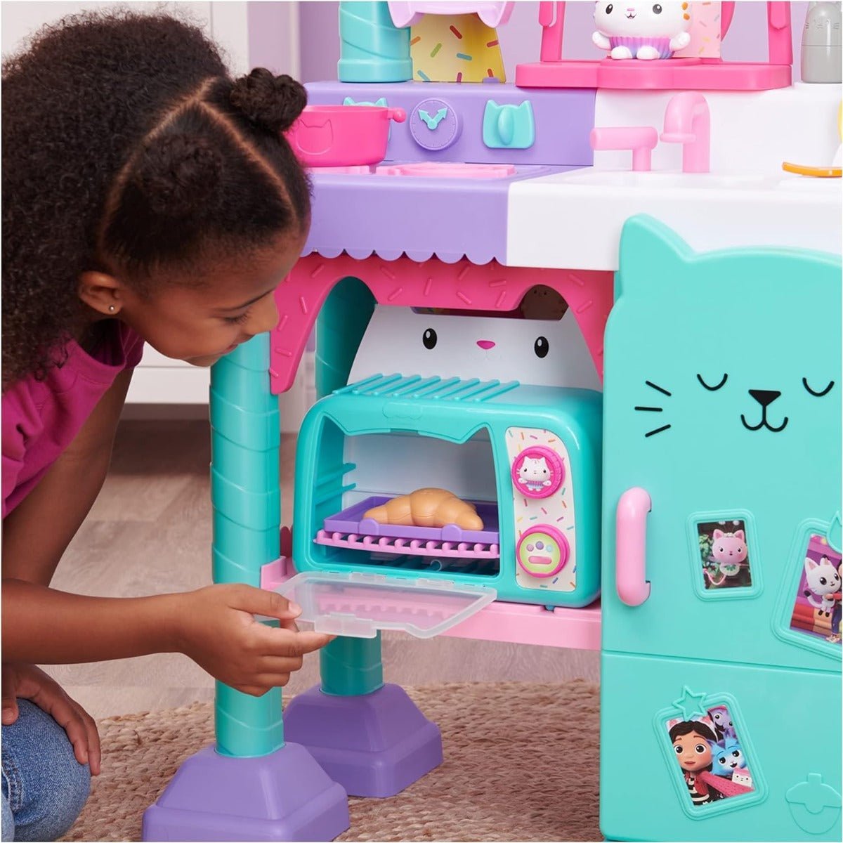 Gabby's Dollhouse Bakey With Cakey Oven 6065074 - Colorland Toys