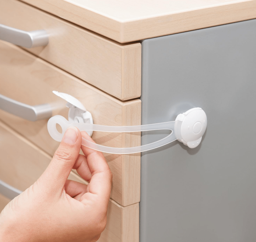 Hauck Close Me 2 Closet Door 618554 - Colorland Toys