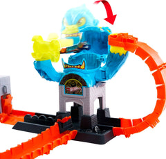 Hot Wheels City Nemesis Gorilla Garage Attack JHL92 - Colorland Toys