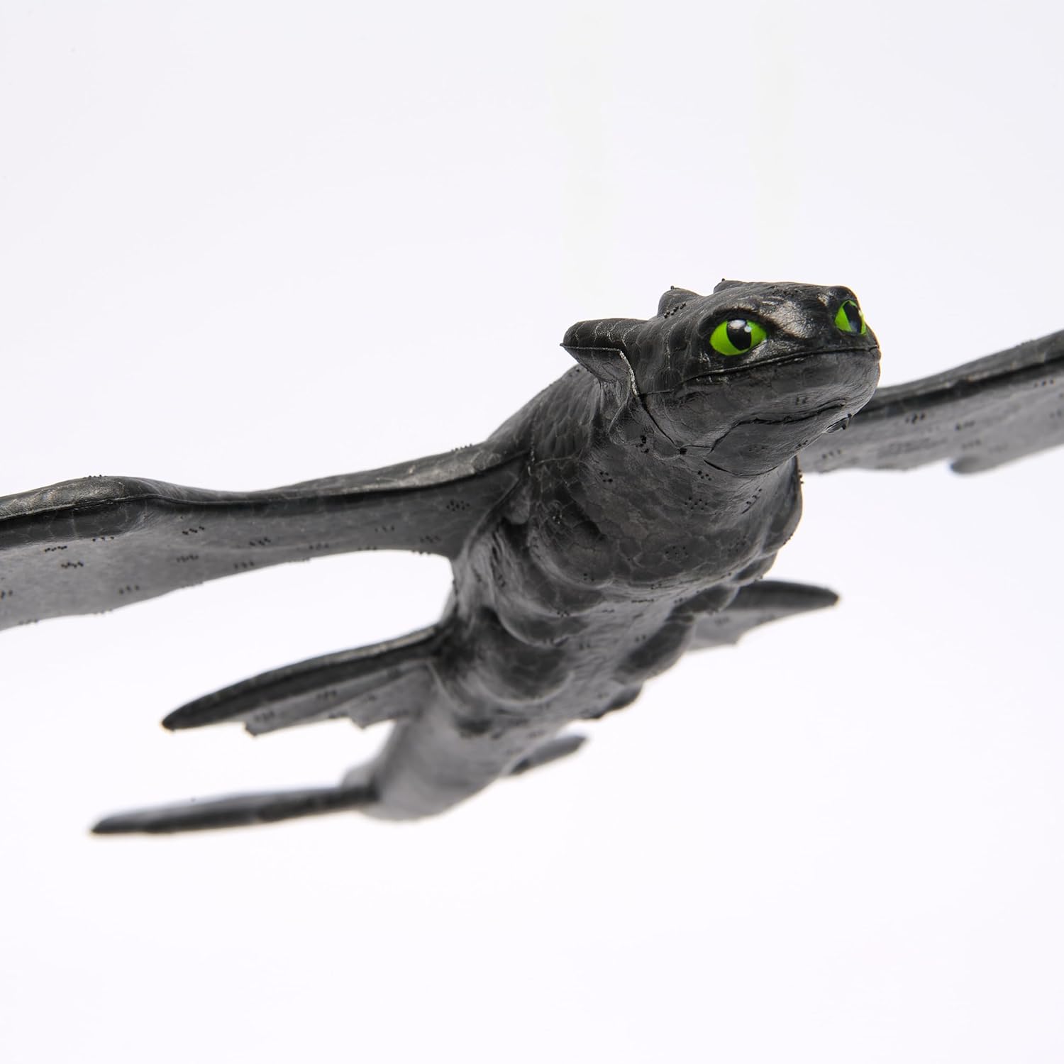 How To Train Your Dragon Gliding Toothless Figure - Colorland Toys