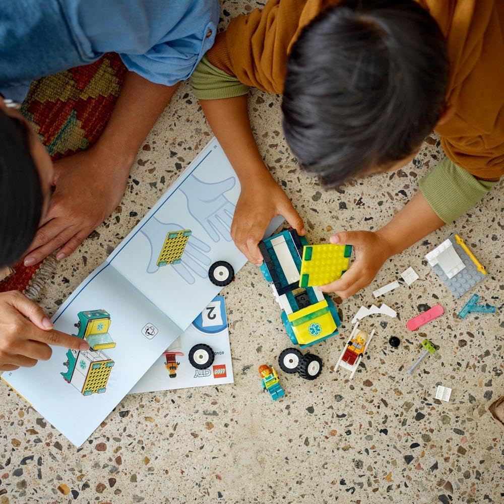 Lego City Emergency Ambulance And Snowboarder - Colorland Toys