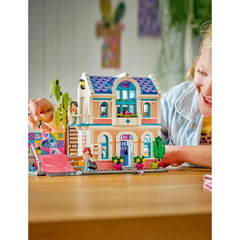 LEGO Friends Liann’s Family House 42687 - Colorland Toys