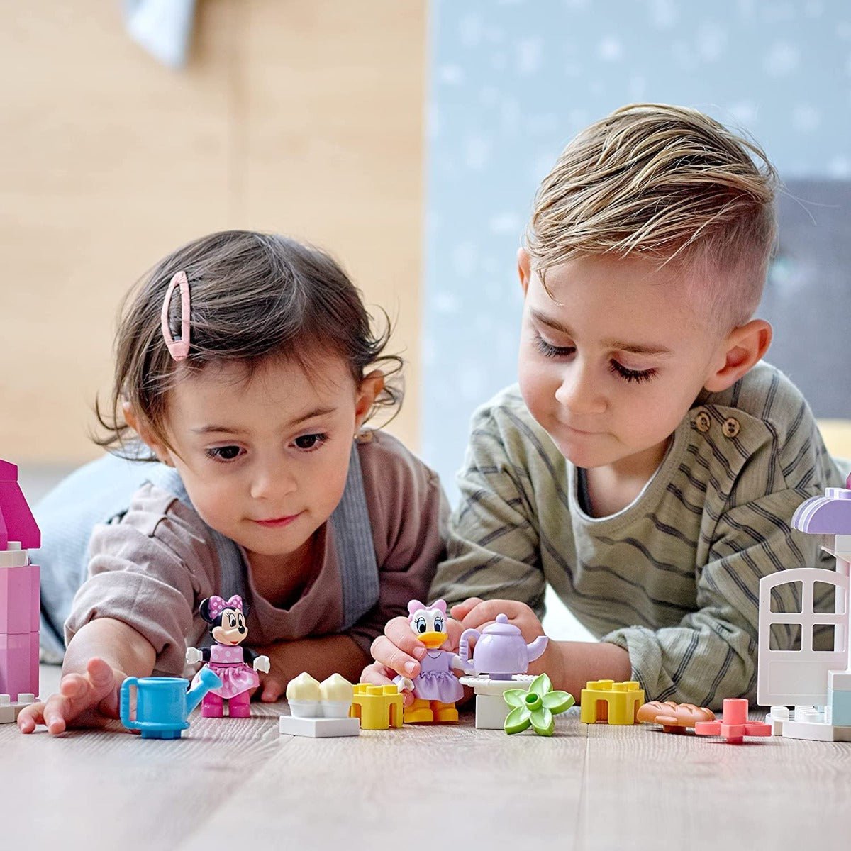 LEGO Minnie's House and Cafe Set 10942 - Colorland Toys