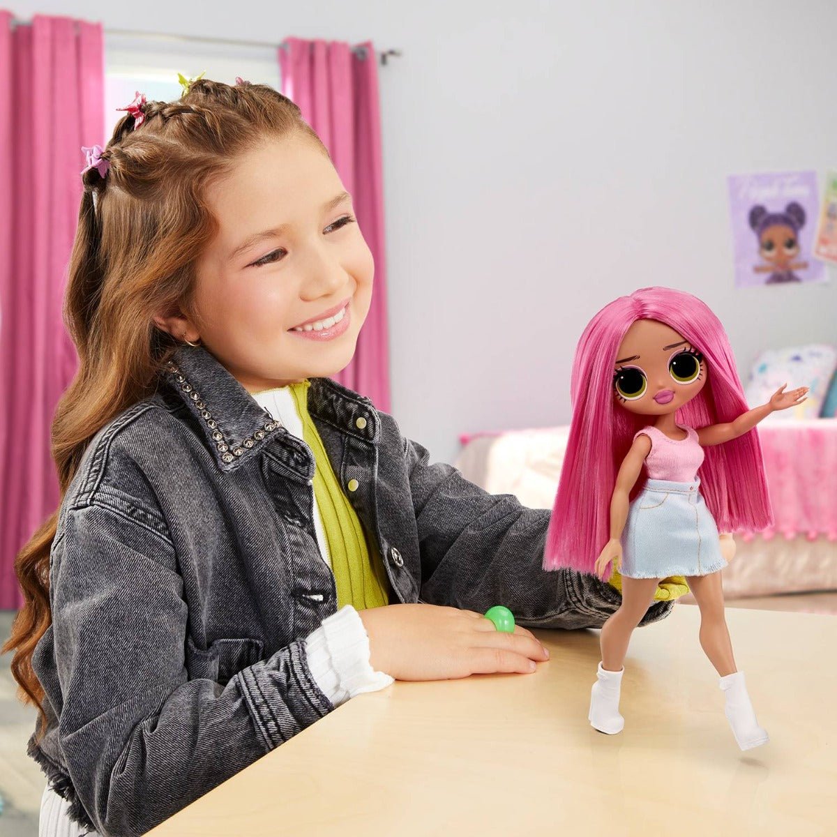 LOL OMG MID Doll City Babe - Colorland Toys