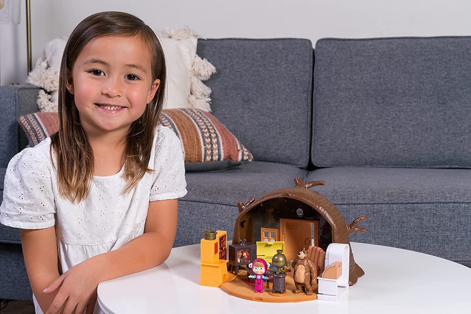 Masha and The Bear Bear House Playset 109301632 - Colorland Toys