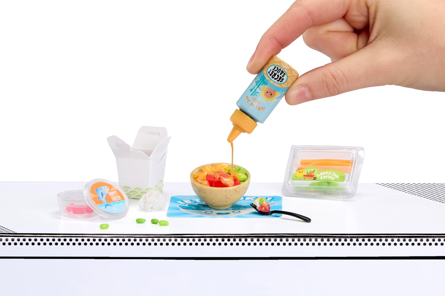 MGA's Miniverse Make It Mini Foods Cafe S6 MGA-549444 - Colorland Toys