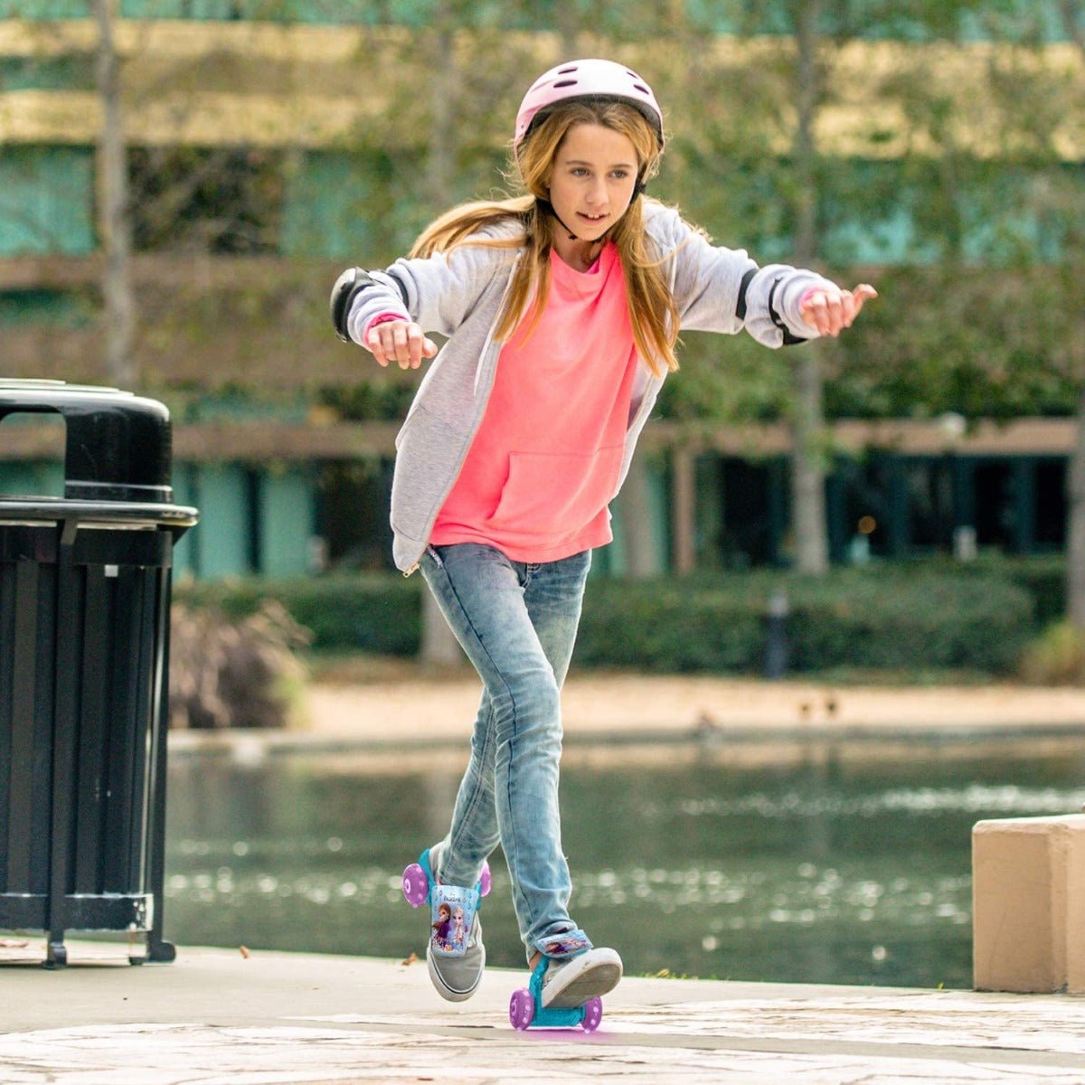 Mondo Clip - On Skates Frozen 2 28623 - Colorland Toys