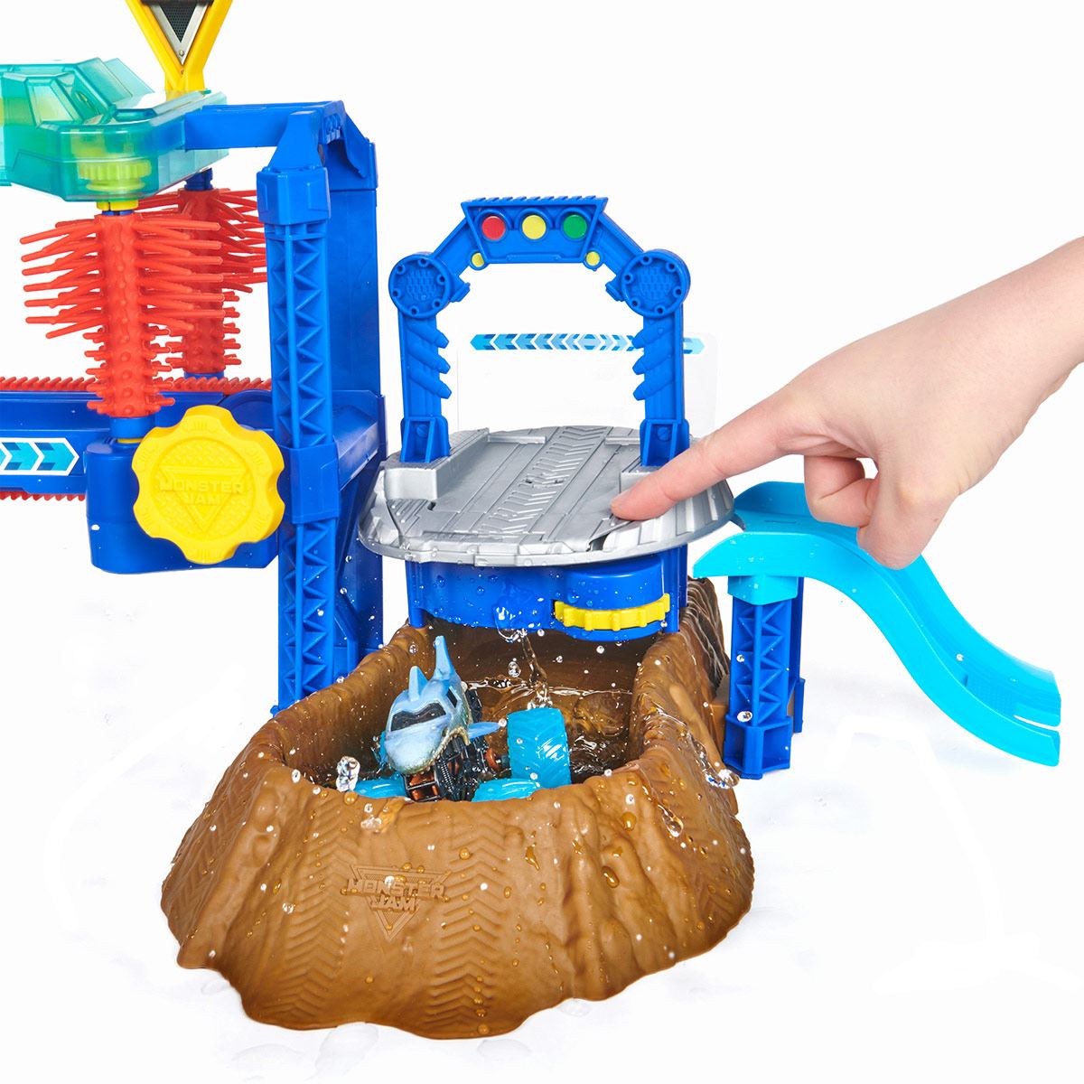 Monster Jam 1:64 Car Wash Playset 6060518 - Colorland Toys