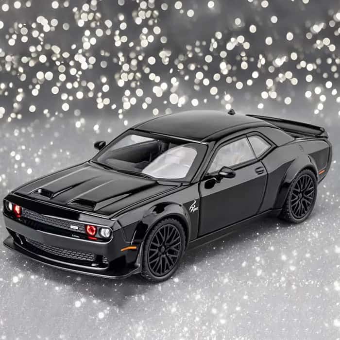 Pullback Dodge Challenger SRT Die - Cast 1:24 Scale Asstd. CZ200A - Colorland Toys