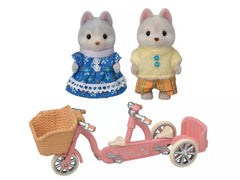 Sylvanian Families tandem Cycling Set-Husky Sister & Brother 5637 - Colorland Toys