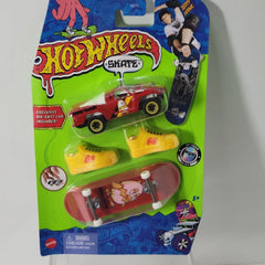 Hot Wheels Tony Hawk Baja Truck Official Fingerboard And Diecast HGT72/HGT71