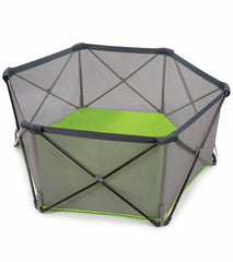 Maisto Tech Rock Crawler Pro Series with Remote Control - Colorland Toys