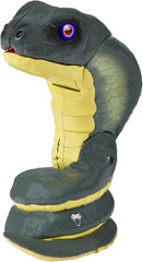Untamed Fingerlings Cobra Fang Snake with Lunge Attack 3840 - Colorland Toys