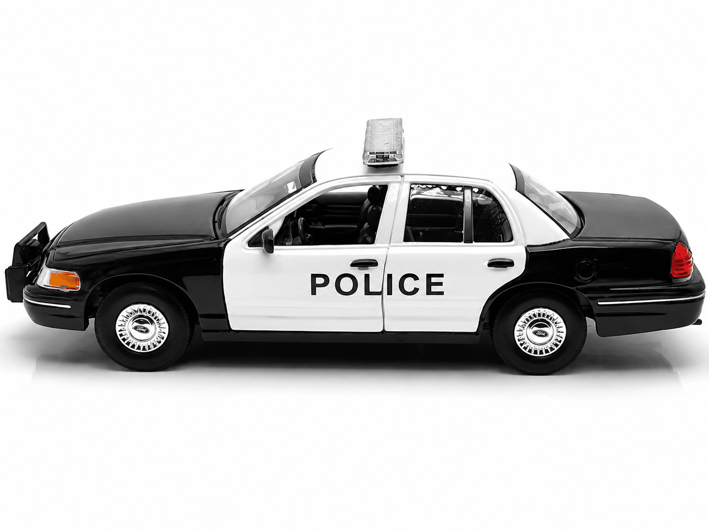 Welly 1999 Ford Crown Victoria Police Car 1:24 | 22082PF-W - Colorland Toys