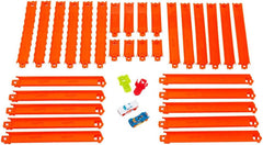 Hot Wheels Track Creator Deluxe Pack with 2 Die-Cast Cars, JDW42 — view 2