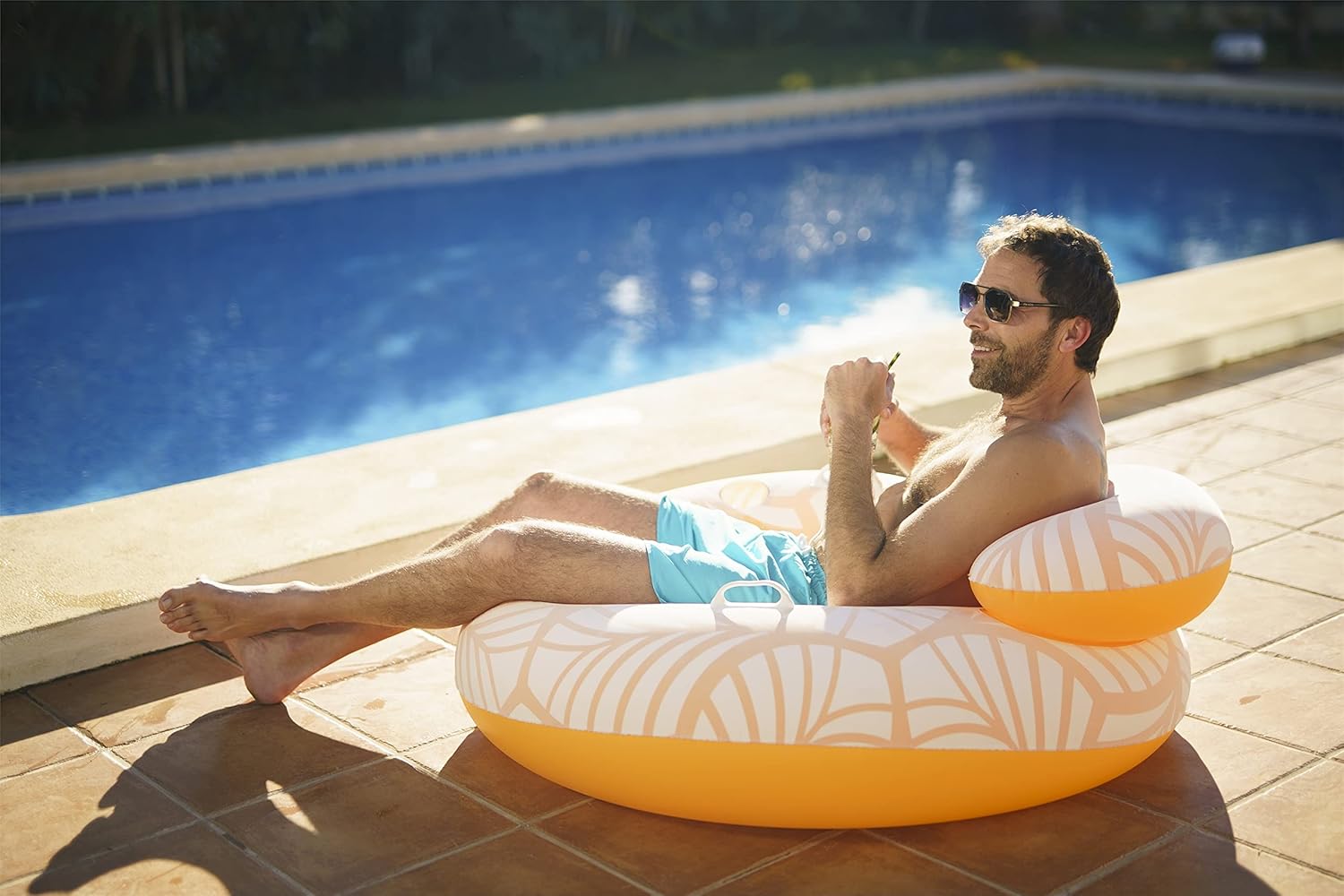 Bestway Velvet Swimming Ring 46'' Inflatable Pool Float with Headrest — view 2