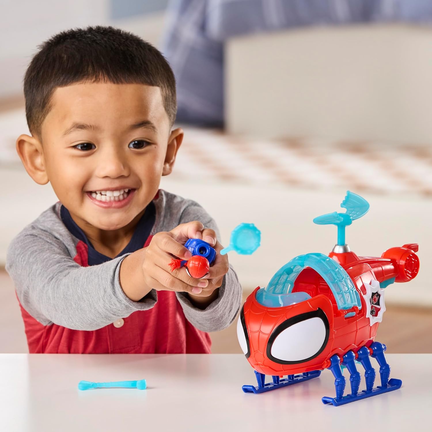 SPIDEY AND HIS AMAZING FRIENDS Marvel Team Spidey Copter 3-Inch Figure Set — view 3