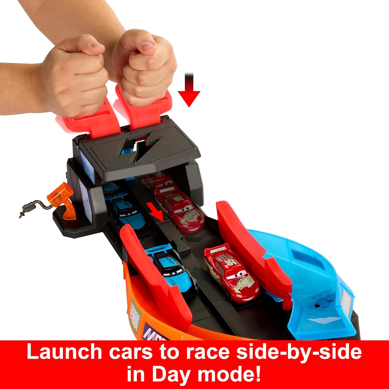 Mattel Disney Pixar Cars Glow Racers Race Circuit Set (Ages 4+) — view 3