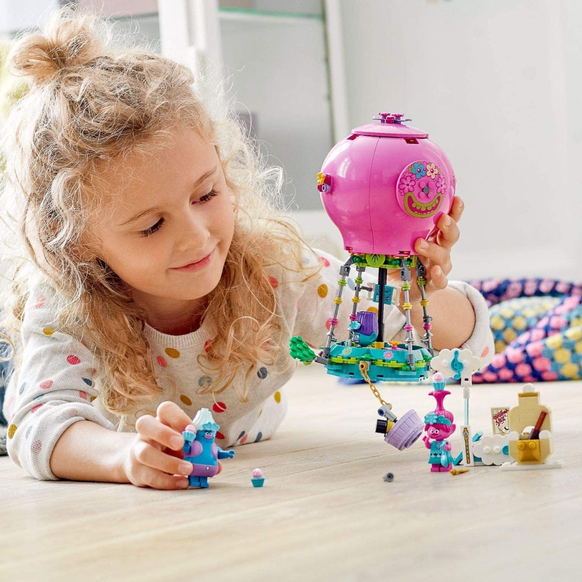 LEGO Trolls Poppy's Hot Air Balloon Adventure 41252 - Colorland Toys