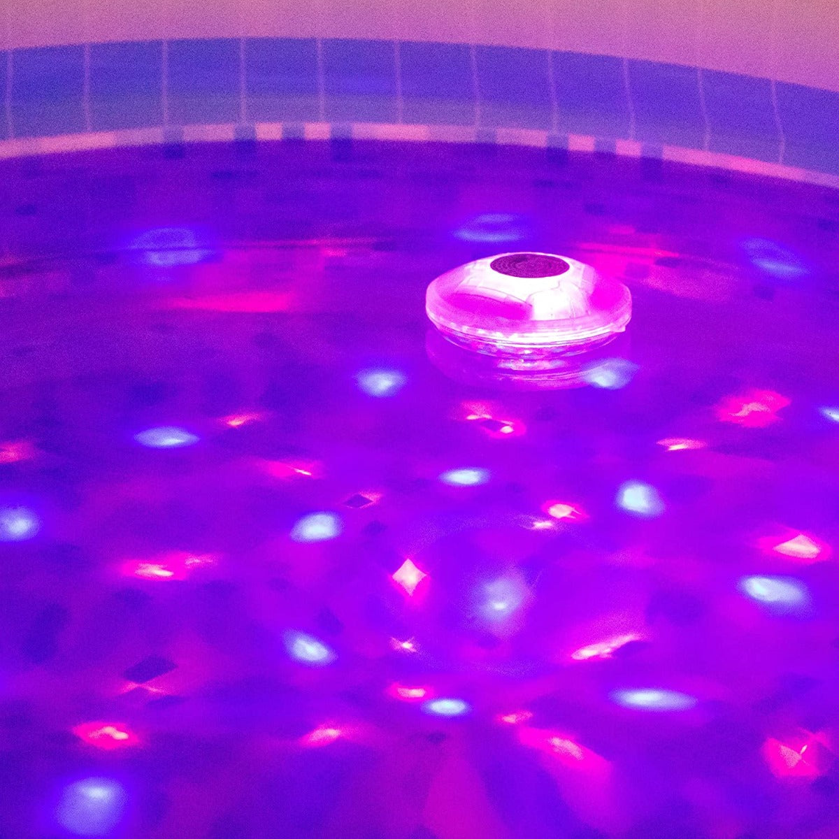 Bestway Flowclear Led Floating Pool Light 14cm 58419 - Colorland Toys