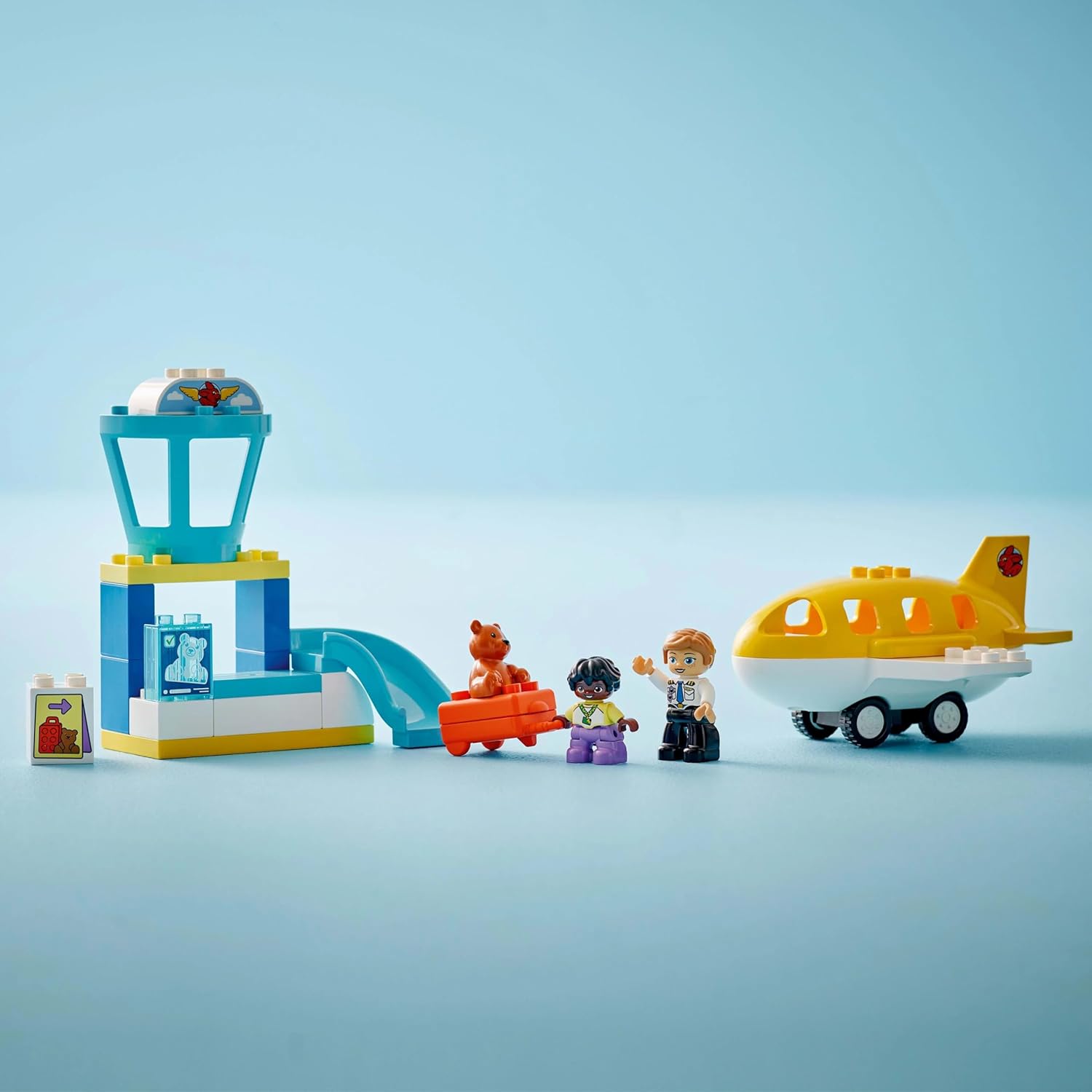 LEGO Duplo Town First Time At The Airport V29 10443 — view 6