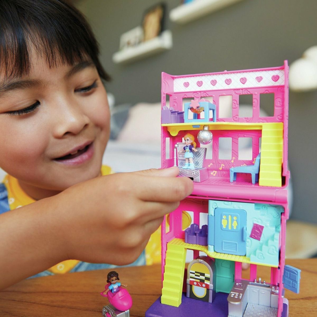 Polly Pocket Mattel Pollyville Diner - Colorland Toys