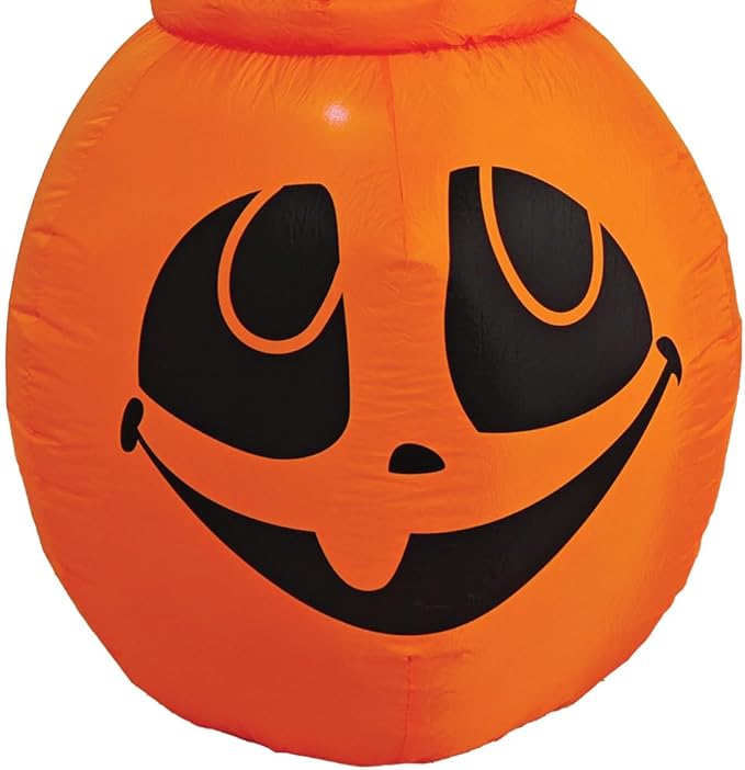 Mad Toys Inflatable Spooky Cauldron 348444