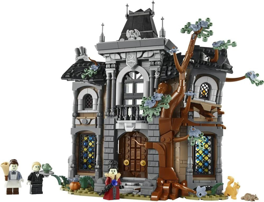 LEGO Icons Mayor Manor 11383 — image 9