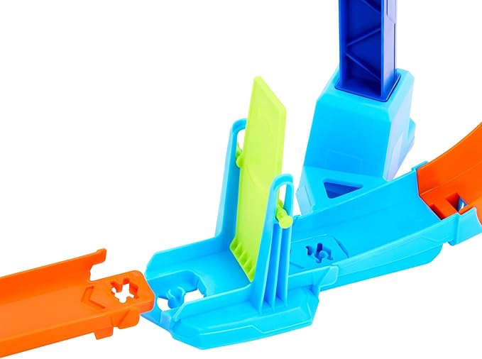 Hot Wheels Action Corkscrew Jump Champion JFH36