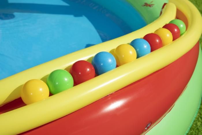Bestway Friendly Woods Play Center 53093 - Colorland Toys