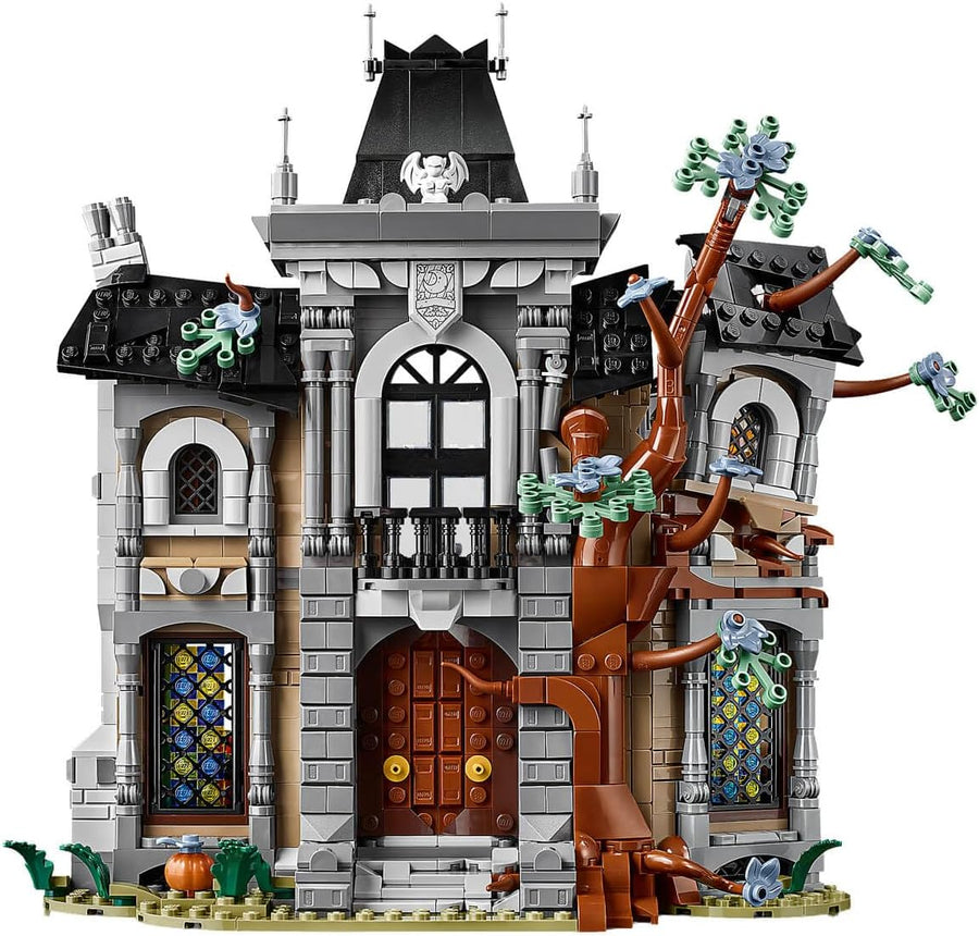 LEGO Icons Mayor Manor 11383 — image 4