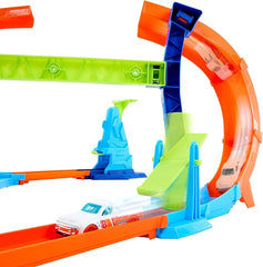 Hot Wheels Action Corkscrew Jump Champion JFH36