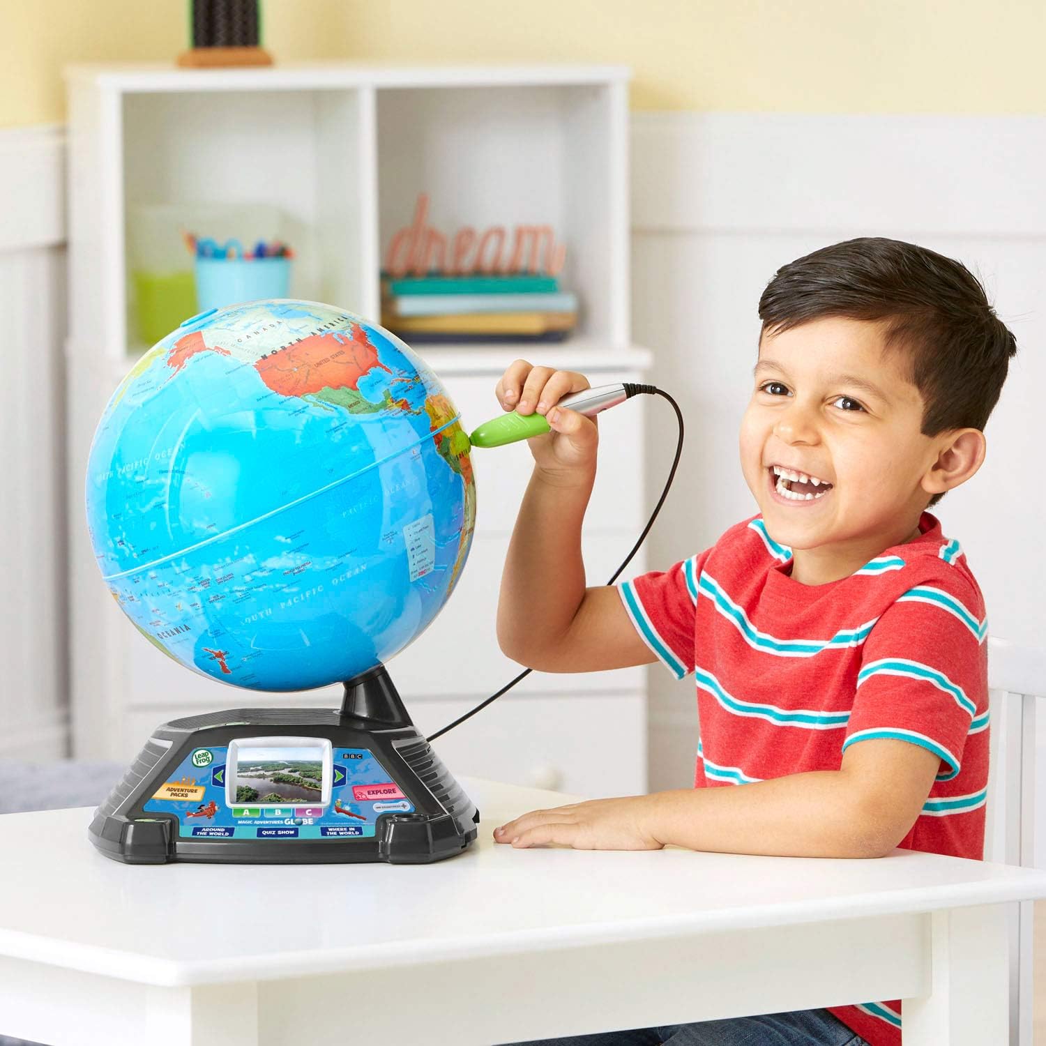 LeapFrog Magic Adventures Globe 80-605400 - Colorland Toys