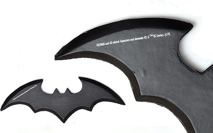 DC Justice League Batman Weapons Costume FGM08