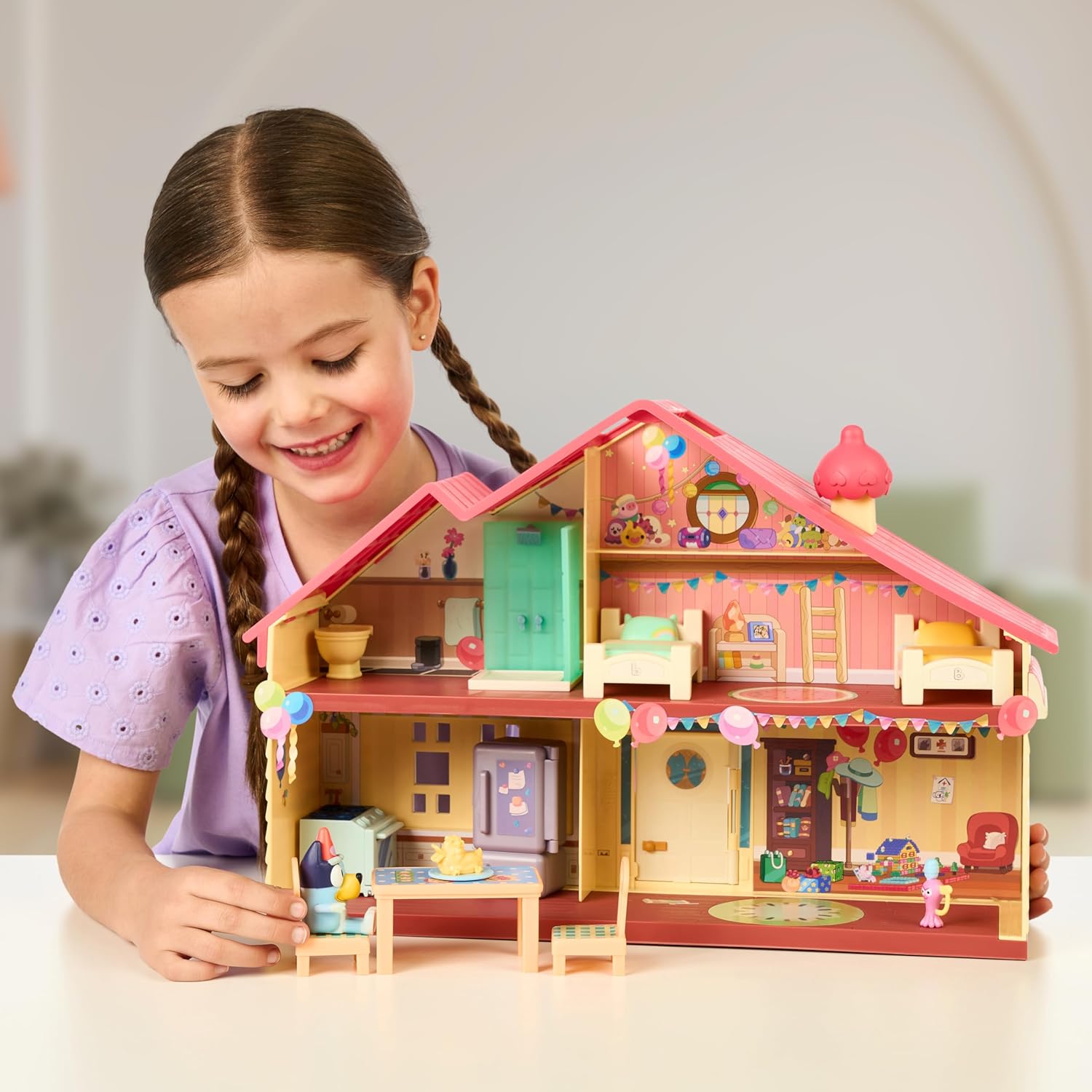 Bluey Celebration Home Playset 17669 - Colorland Toys