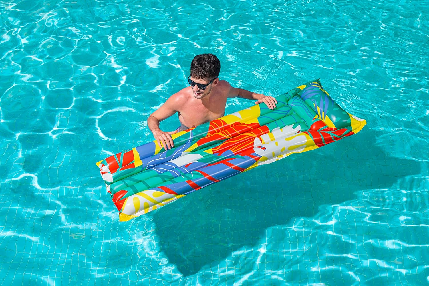 Bestway® Fashion Floating Mat 44033 - Colorland Toys