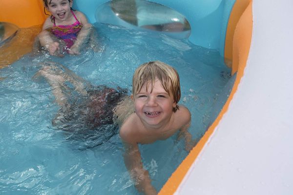 Bestway Window Pool 66x66x22 inch 51132 - Colorland Toys