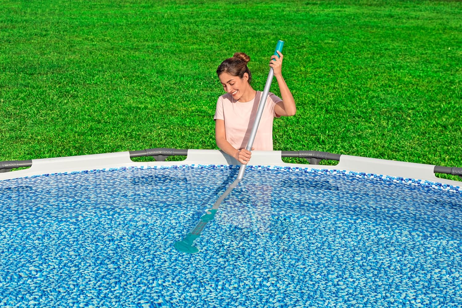 Bestway Rechargeable Vacuum AquaSurge 251cm 58771